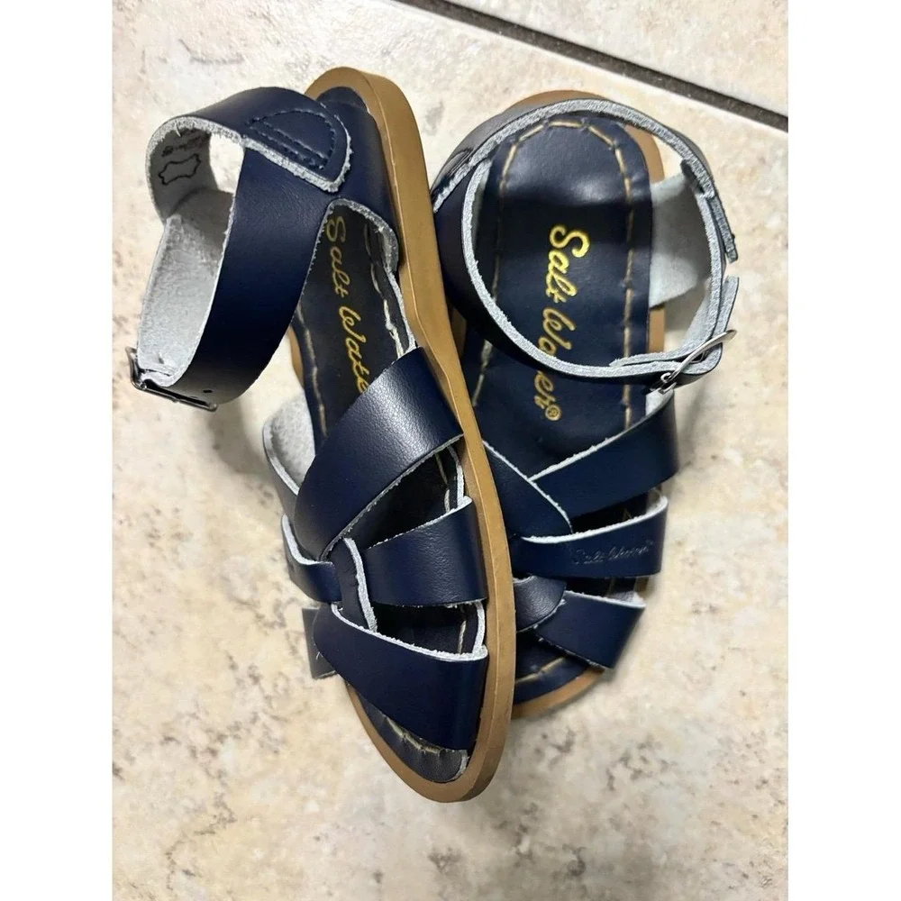 Salt Water Sandals Navy Blue size 8